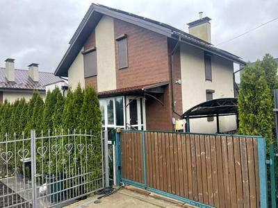 будинок за адресою Квітнева вул.