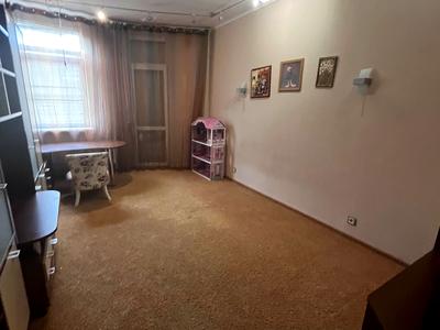квартира за адресою Євгена Коновальця вул. (Щорса), 36-Б