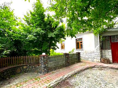 будинок за адресою Лялі Ратушної, 23