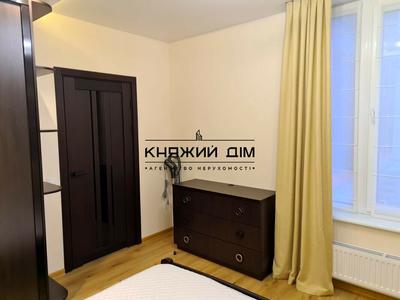 квартира по адресу Днепровская набережная ул., 20-А