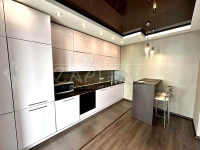 квартира за адресою Дніпровська набережна вул., 1