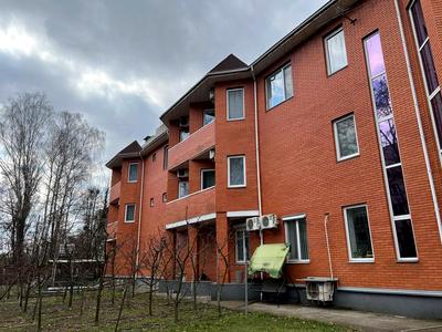 комерційна за адресою Олексія Панченка вул., 7