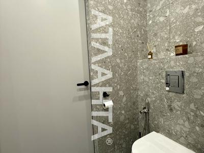 квартира за адресою Літературна вул., 10