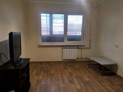 квартира за адресою Композитора Лятошинського вул., 8