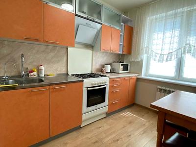 квартира за адресою Слави бульв., 18