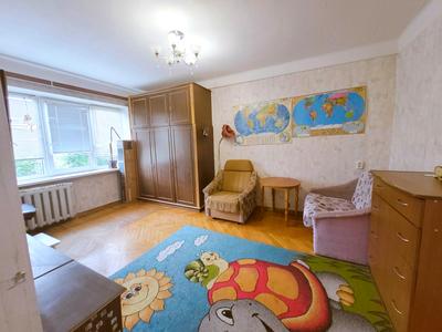 квартира за адресою Дарницький бульв., 21