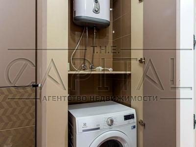 квартира за адресою Дніпровська набережна вул., 1