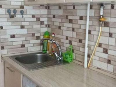 квартира по адресу Строителей ул., 12