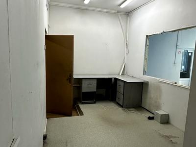 комерційна за адресою Харківське шосе, 53
