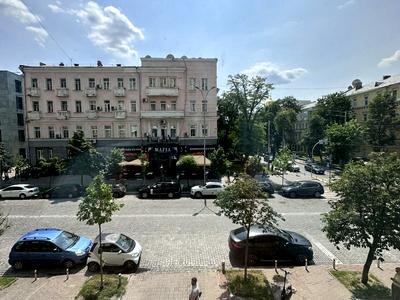 коммерческая по адресу Богдана Хмельницкого ул., 32
