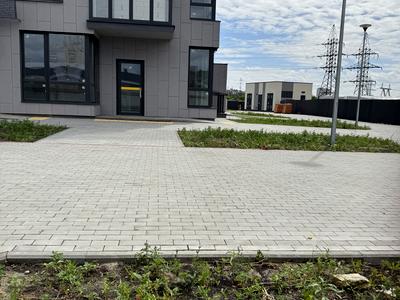 квартира за адресою Олександра Олеся вул., 1