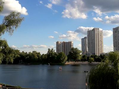 квартира за адресою Дніпровська набережна вул., 11-А
