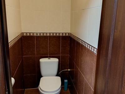 будинок за адресою Левадна