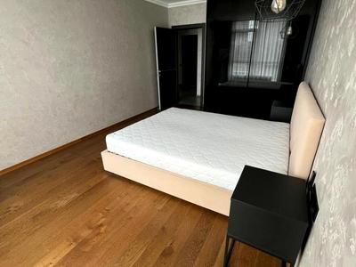 квартира за адресою Джона Маккейна вул. (Івана Кудрі), 3-А