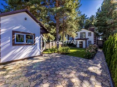 будинок за адресою набережна, 2/10