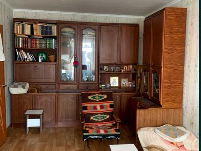 квартира по адресу Космонавтів, 142В
