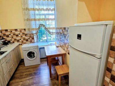 квартира за адресою Троїцька вул., 12