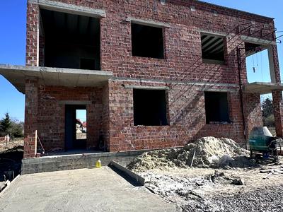 будинок за адресою Потічкова