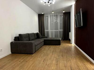 квартира за адресою Дениса Січинського вул., 2