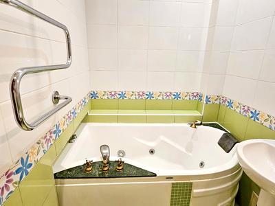 квартира за адресою Велика Васильківська вул. (Червоноармійська), 132