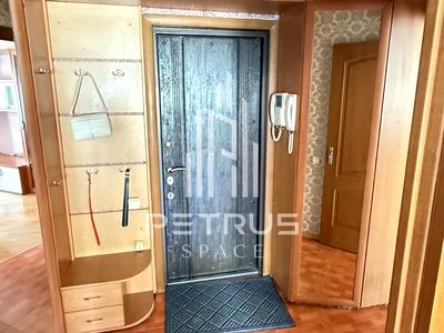 квартира за адресою Київ, Лариси Руденко вул., 9