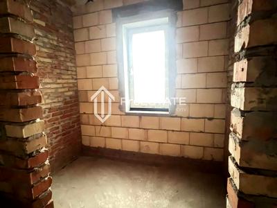 будинок за адресою Фіалкова