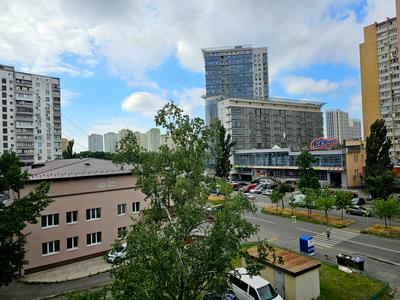 квартира по адресу Дарницкий бульв., 21