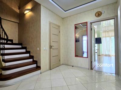 квартира за адресою Регенераторна вул., 4 к10