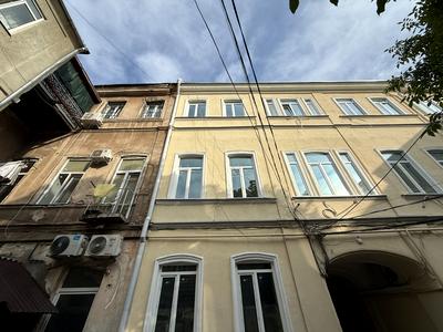 квартира по адресу Льва Толстого ул., 4