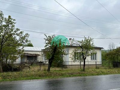будинок за адресою с. Старі Кути, Банська, 2