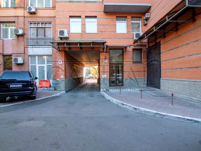 квартира за адресою Панаса Мирного вул., 12