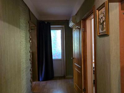 квартира за адресою Романа Ратушного вул. (Волгоградська), 33
