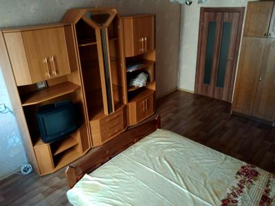 квартира за адресою Милославська вул., 16
