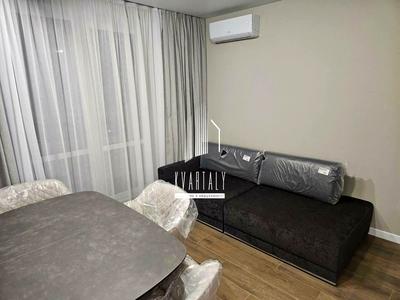 квартира по адресу Віктора Йови ул., 1