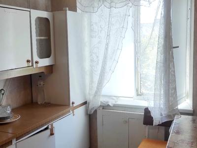 квартира за адресою Космодромна вул., 8