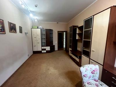 квартира за адресою Євгена Коновальця вул. (Щорса), 36-Б