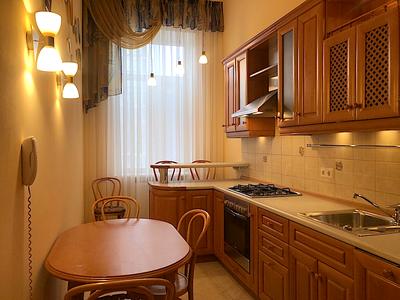 квартира за адресою Бульварно-Кудрявська вул. (Воровського), 38