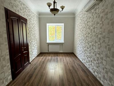 квартира по адресу Дмитрия Яворницкого просп. (Карла Маркса), 90