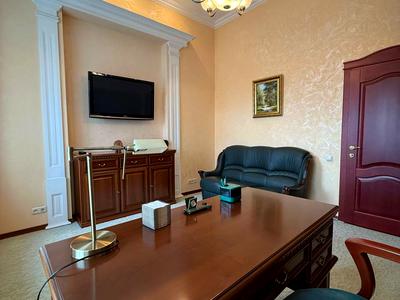 квартира за адресою Київ, Костельна вул., 8