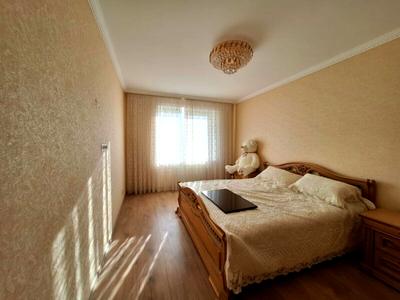 квартира за адресою Зарічанська вул., 52