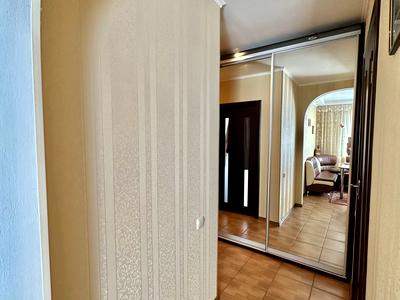 квартира за адресою Штурмова вул., 7