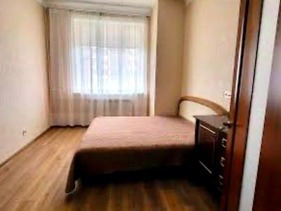 квартира за адресою Кловський узвіз, 4