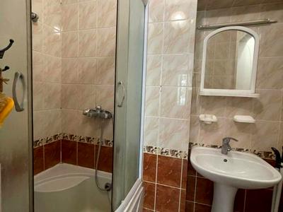квартира за адресою Радісна вул., 7
