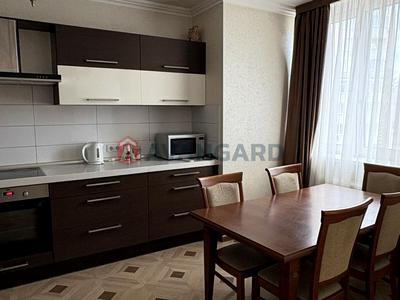 квартира за адресою Срібнокільська вул., 1