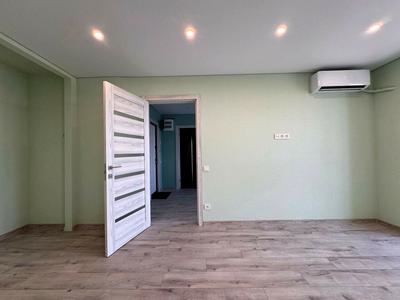 квартира за адресою Калинова вул., 82