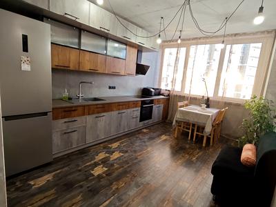 квартира по адресу Ревуцкого ул., 40-В