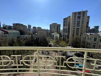 квартира за адресою Олександра Кониського вул., 46/11