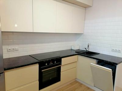 квартира за адресою Ревуцького вул., 40-В