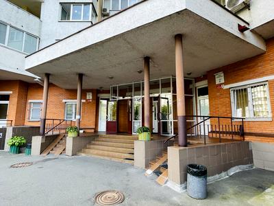 квартира за адресою Срібнокільська вул., 2-А