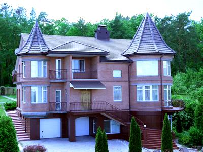 будинок за адресою Лісова